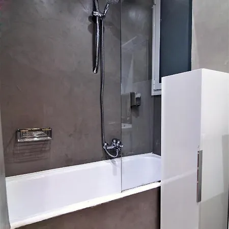 Best Neighbourhood Apartment In Athens Near Metro Station & Hospitals Exterior photo