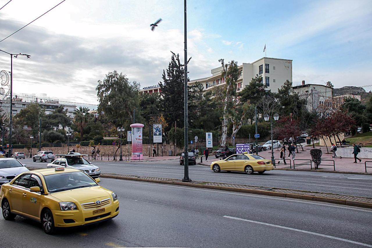 Apartment Neighbourhood In Near Metro Station & Hospitals Athens