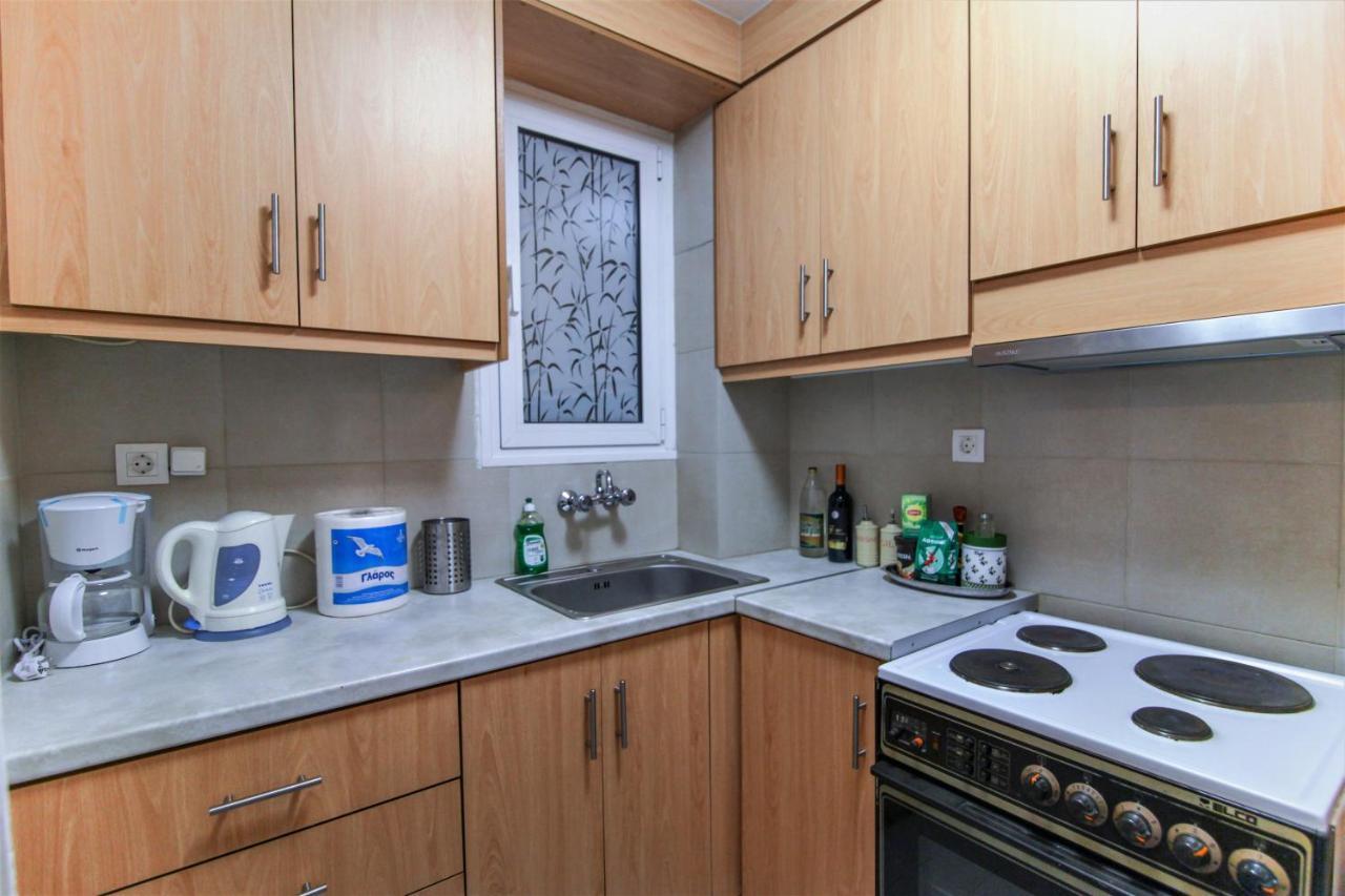 Neighbourhood In Near Metro Station & Hospitals Apartment